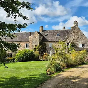 De Charme Au Manoir Du Plessis-quinquis Sainte-Seve